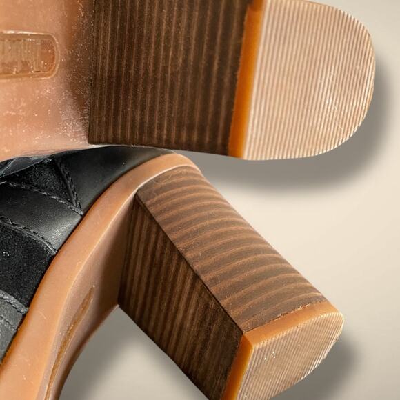 Women's 10 TIMBERLAND Dennett Ankle Boot in Black Leather and Nubuck Worn Once - Picture 12 of 13